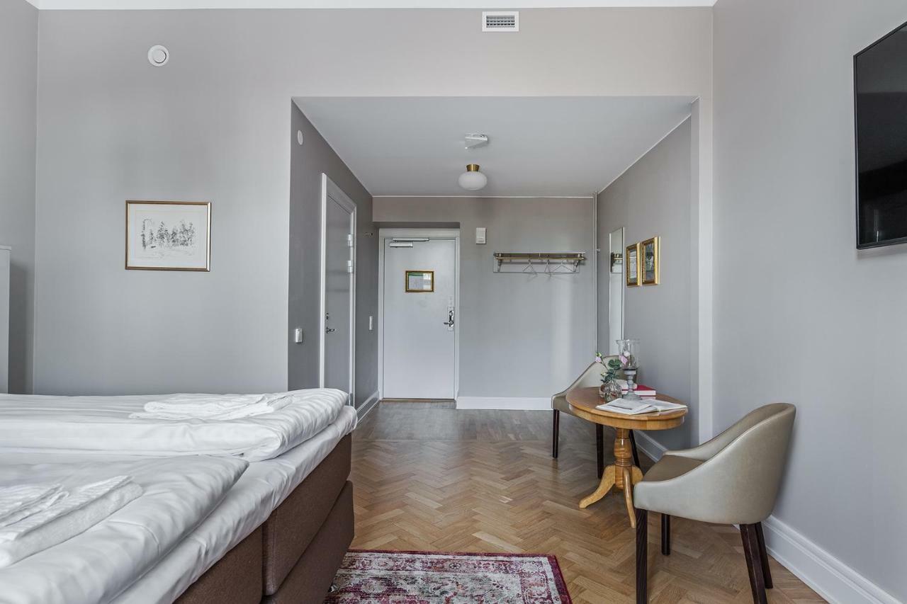Livgrenadjaermaessen Hotell-Fest-Konferens Linköping Esterno foto