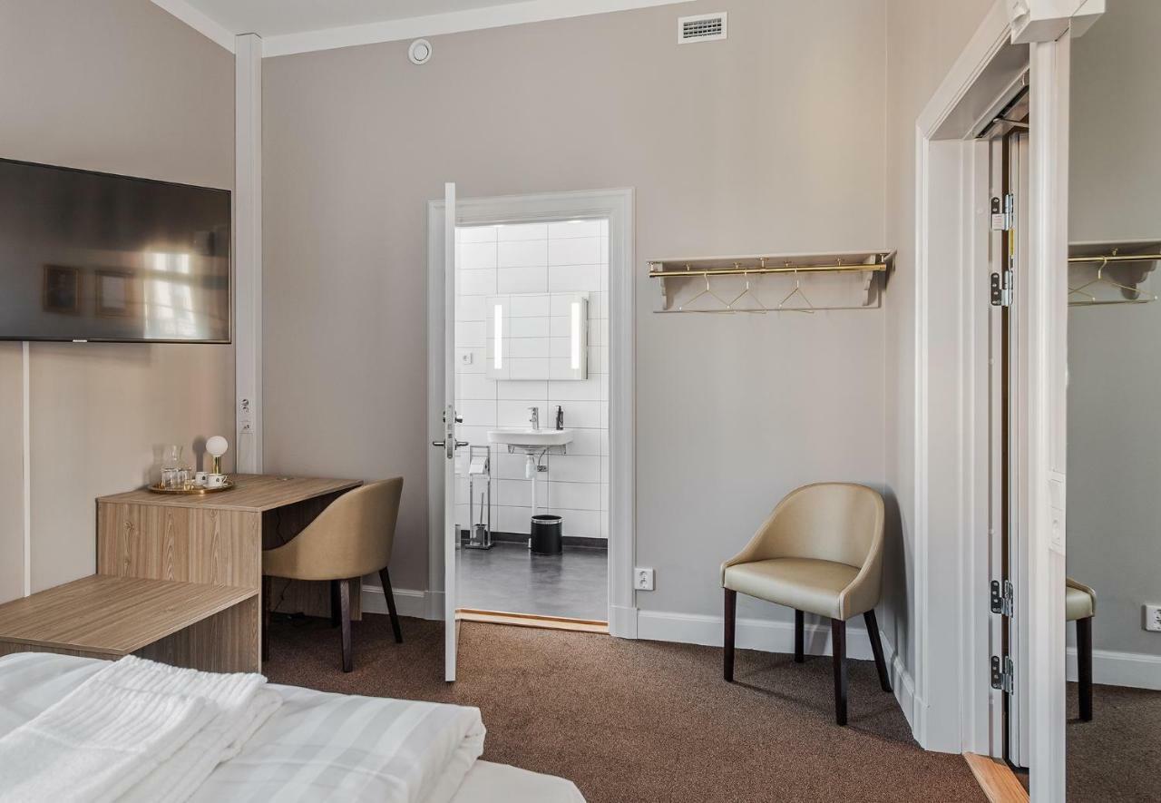 Livgrenadjaermaessen Hotell-Fest-Konferens Linköping Esterno foto