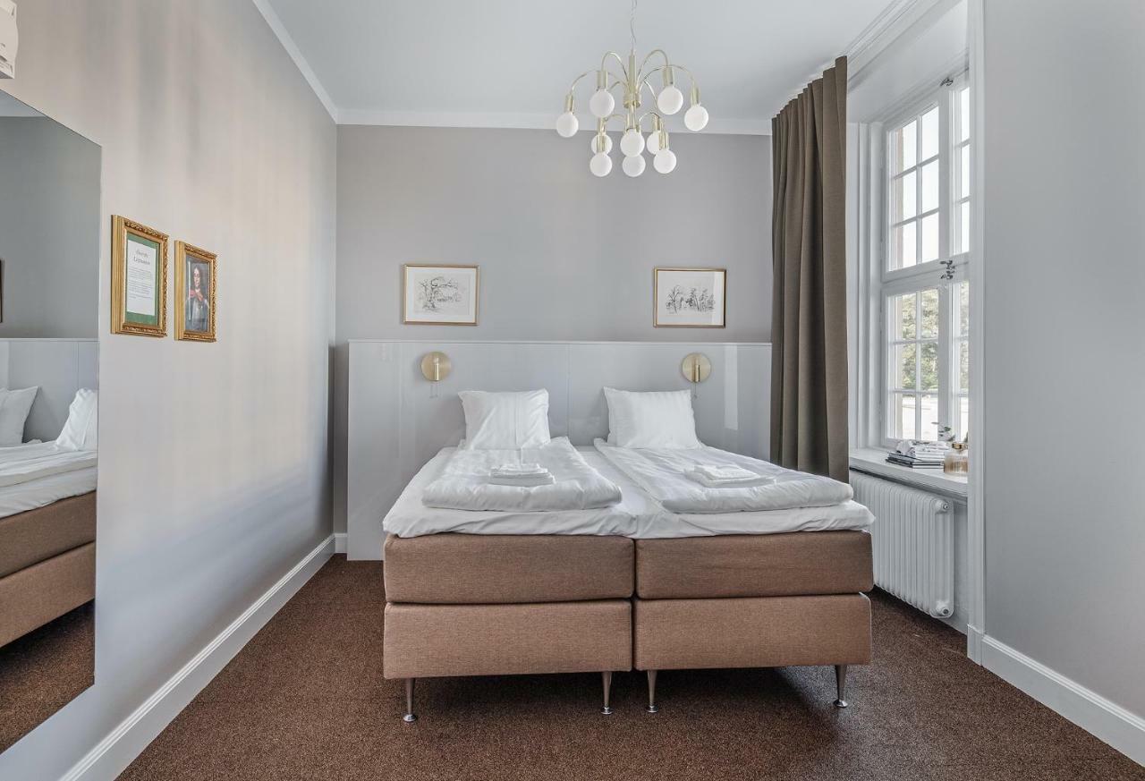 Livgrenadjaermaessen Hotell-Fest-Konferens Linköping Esterno foto