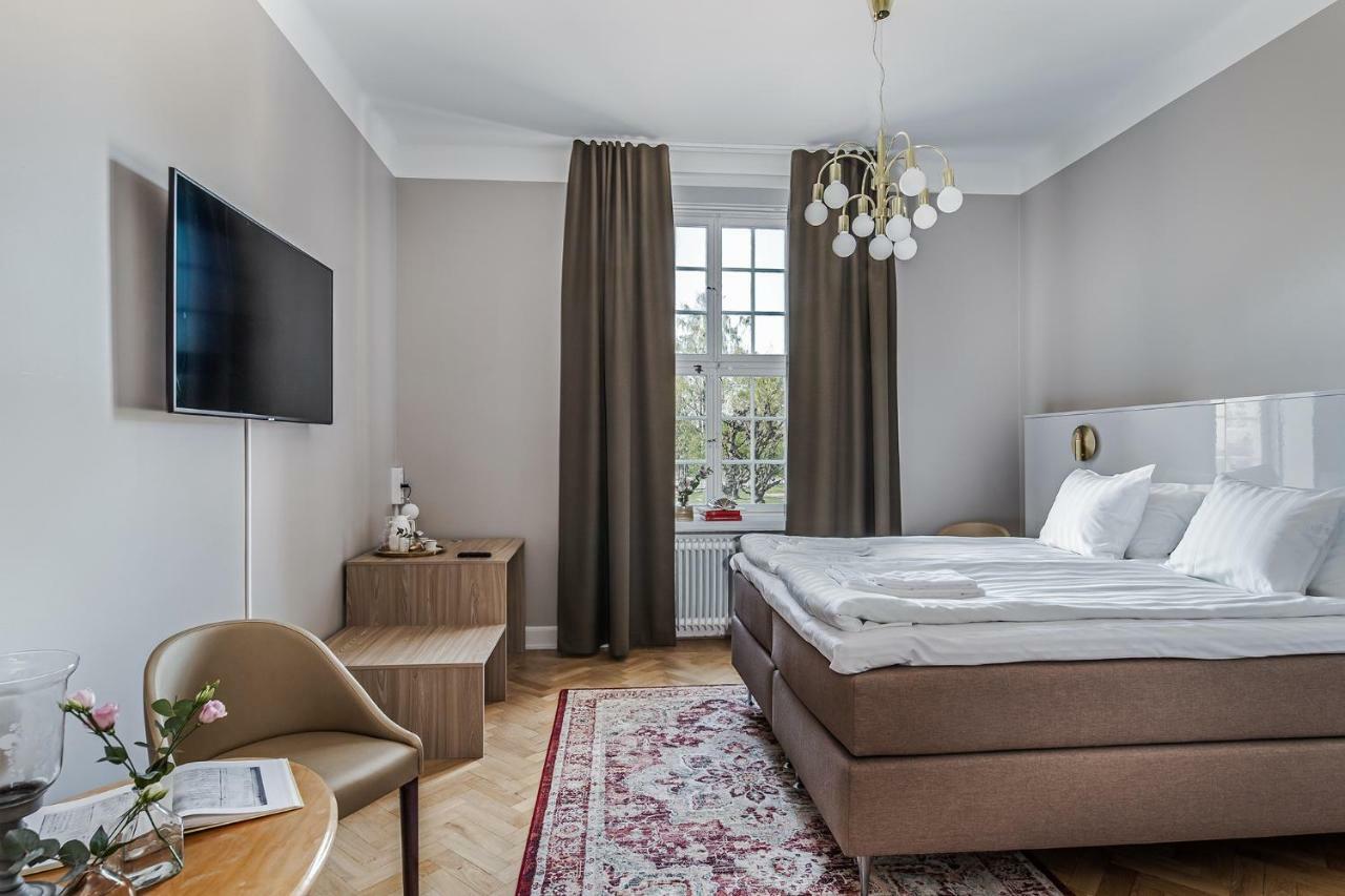 Livgrenadjaermaessen Hotell-Fest-Konferens Linköping Esterno foto