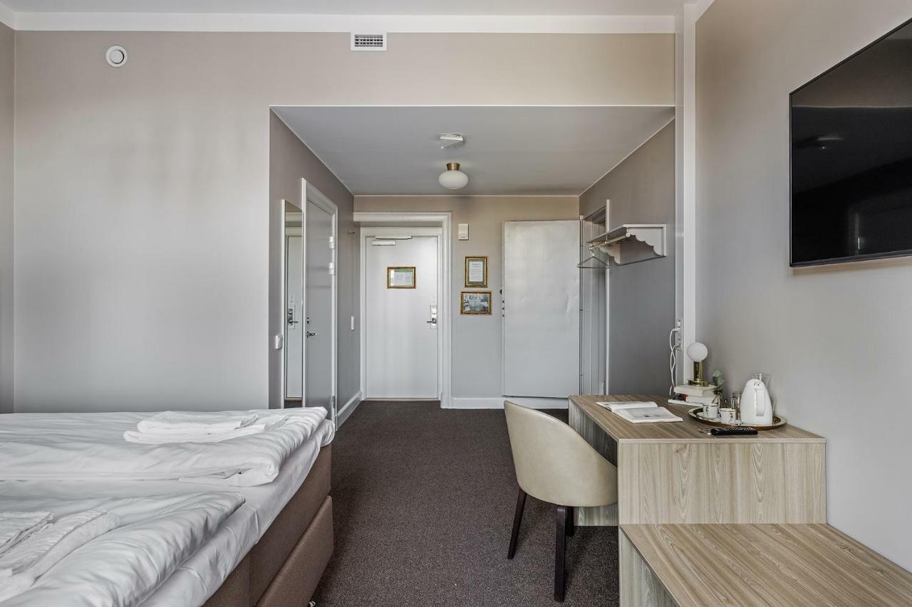Livgrenadjaermaessen Hotell-Fest-Konferens Linköping Esterno foto