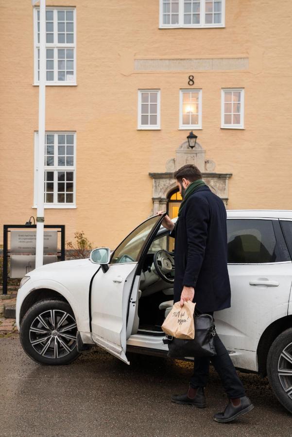 Livgrenadjaermaessen Hotell-Fest-Konferens Linköping Esterno foto